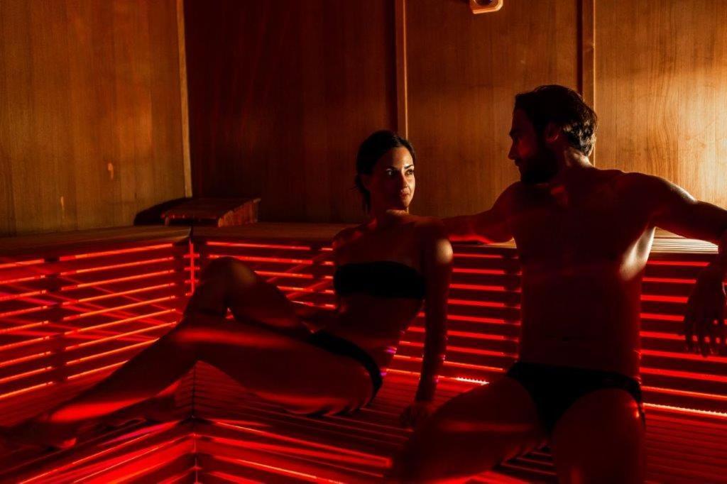 Anusca Palace Hotel カステル・サン・ピエトロ・テルメ エクステリア 写真